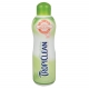 Шампунь-кондиционер Tropiclean Papaya 2 in 1 увлажняющий 592 мл